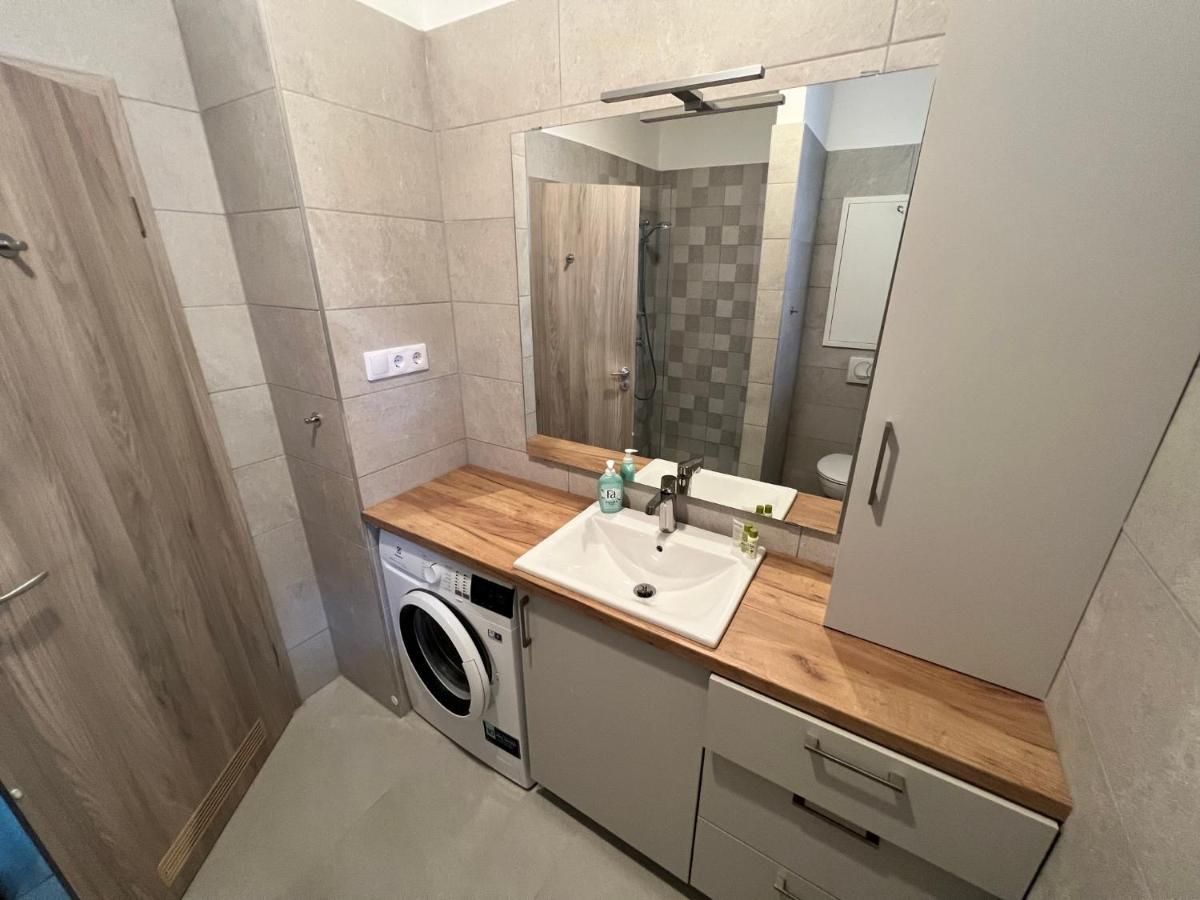 Bez7 Apartman Budapest Bagian luar foto